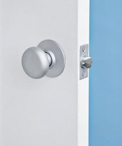 doorknob-silver_300